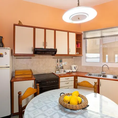 아파트 Sunset Retreat With Panoramic Sea Views *