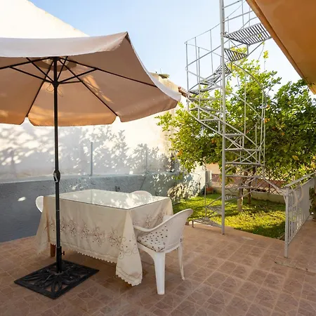 아파트 Sunset Retreat With Panoramic Sea Views 필로스